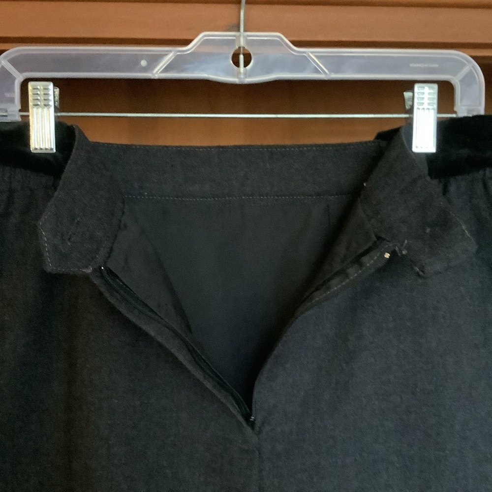 VTG 80s 100% Wool Charcoal Pencil Skirt Velvet Waist Tabs Made in 🇨🇦 Size 14 - Picture 7 of 13